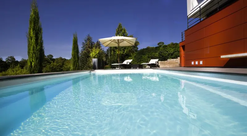 Fertigpool