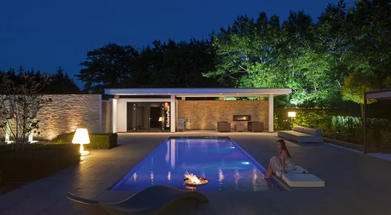 Poolterrasse